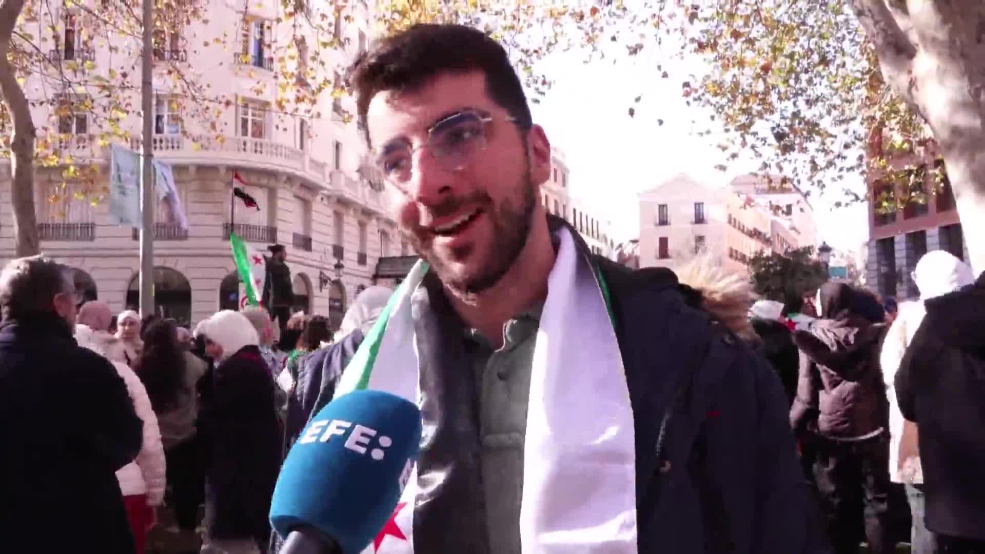 La comunidad siria en España celebra la caída de Al Asad: "es un sueño hecho realidad"