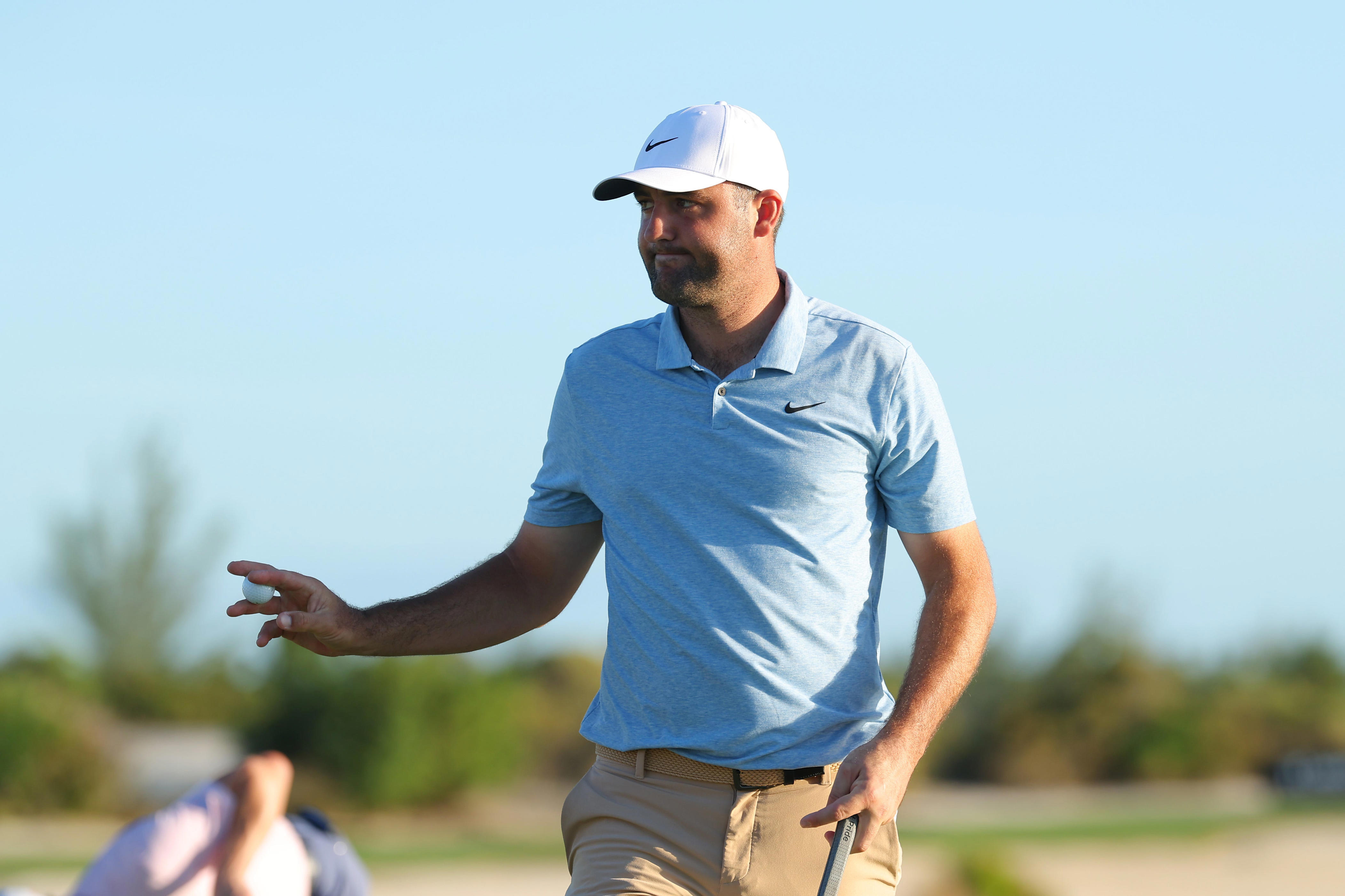 Scottie Scheffler details freak injury to his hand while making ravioli