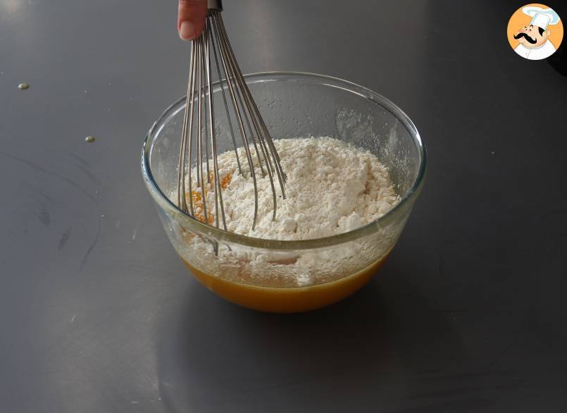 Umgekehrter pfirsichkuchen, saftig, zartschmelzend und karamellisiert