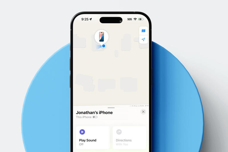 Mockups-design.com / Lifewire