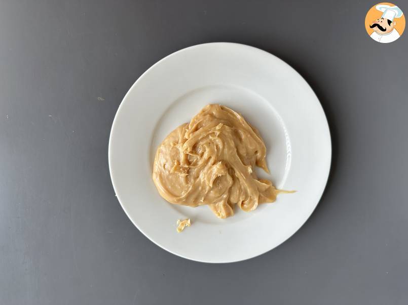 Erdnuss-brigadeiro, eine köstliche brasilianische süßspeise