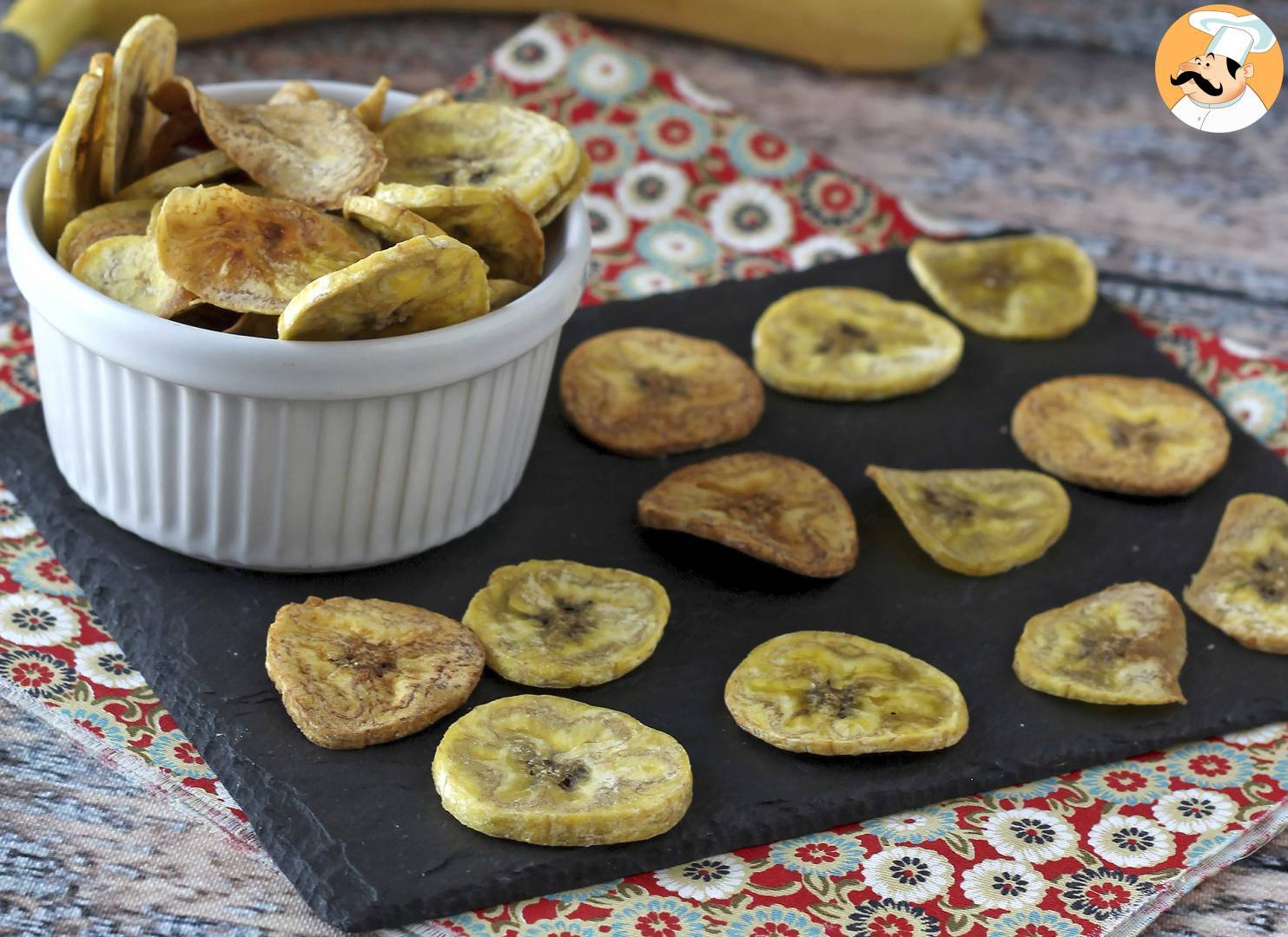 Hummus mit roter paprika