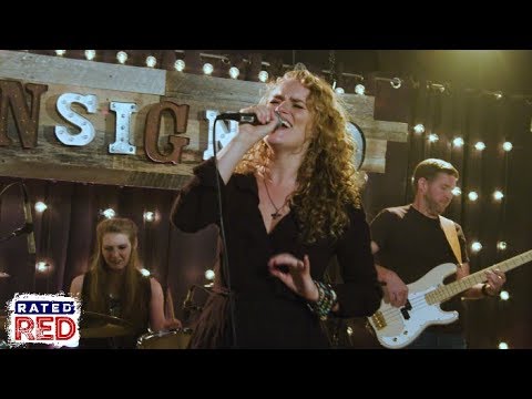 Jessie Key performs 