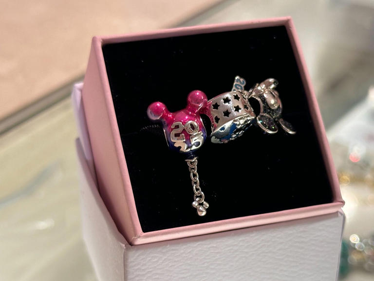 New 2025 Mickey Mouse Balloon Pandora Charm Available at