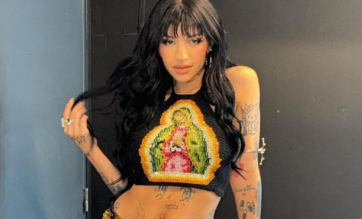 Cazzu comparte su rutina de ejercicios y México la apoya con cariño