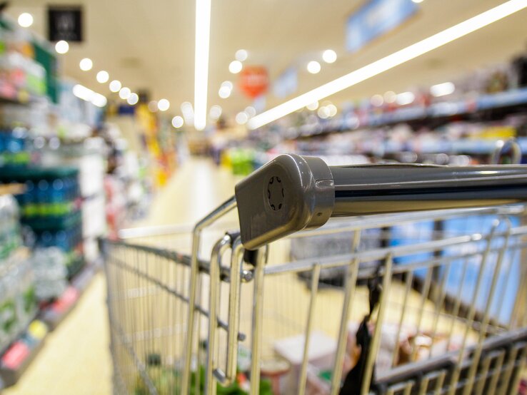 Heiligabend 2024 Die Öffnungszeiten von Aldi, Edeka, Lidl & Co