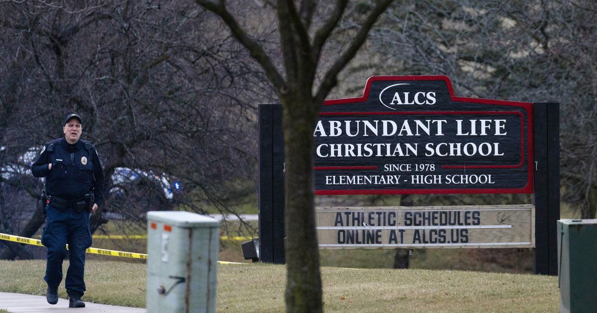 15-Year-Old Girl Named As Wisconsin School Shooting Suspect