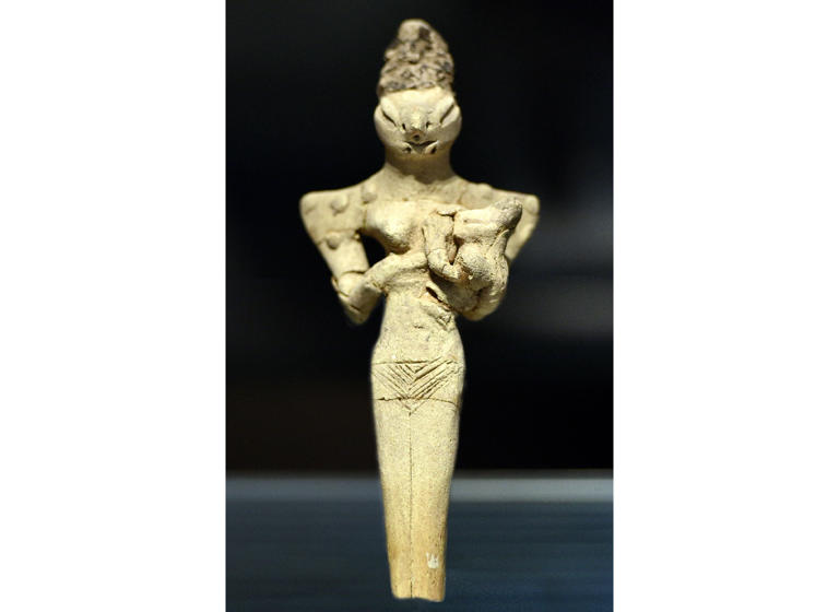 7,000-year-old alien-like figurine from Kuwait a 'total surprise' to ...