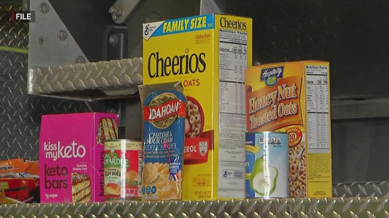 NFTA holds annual Holiday Food Drive for FeedMore WNY