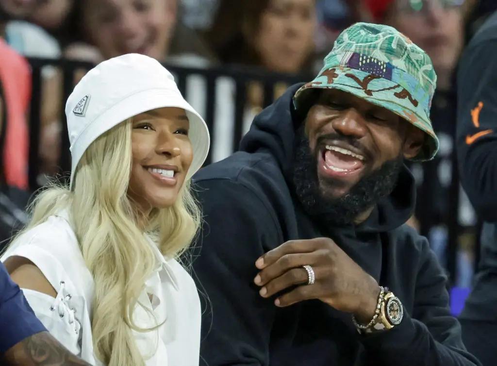 LeBron James' Wife Savannah Exposes Truth About Her Other Soulmate Days  After Fans' Warned About Best Friend's Excitement for NBA Star Husband