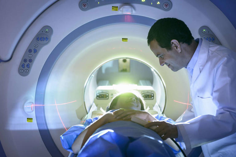 How MRI with contrast works