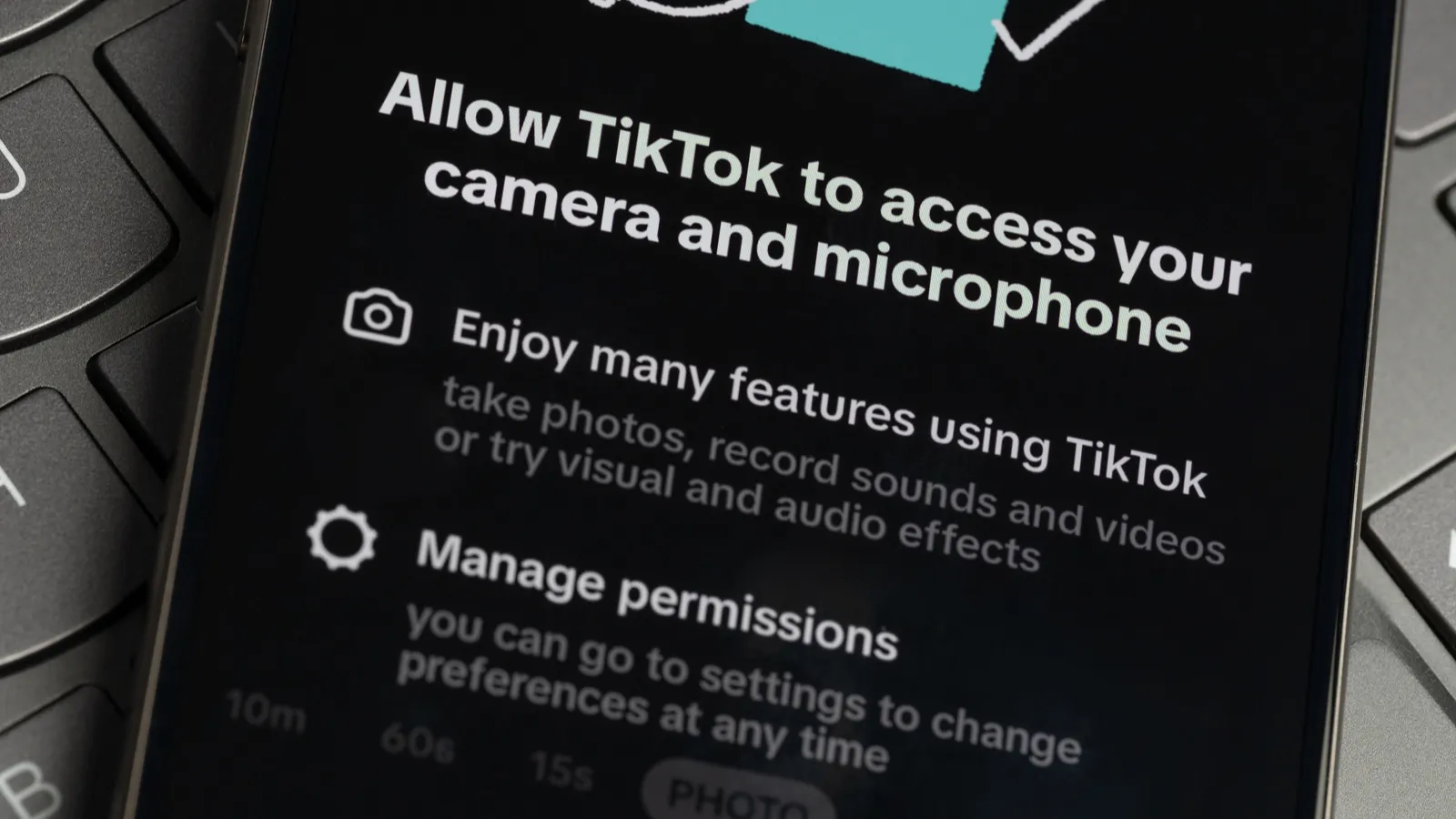 How to stop apps retaining permissions in background