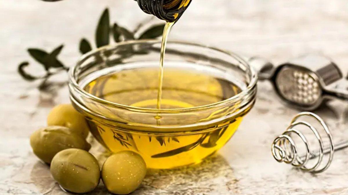 8 Masker Rambut Alami yang Mudah Dibuat Sendiri, Jadikan Rambutmu Lebih Halus dan Sehat