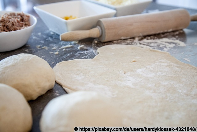 Perfekter Pizzateig – Klassisch, einfach, unwiderstehlich lecker!