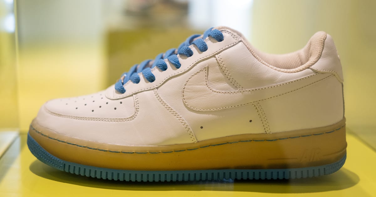 Nelly Dilemma / Air Force Ones レコード Nelly Dilemma / Air Force Ones レコード - メルカリ