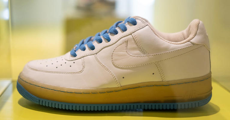 Nelly Dilemma / Air Force Ones レコード Nelly Dilemma / Air Force Ones レコード - メルカリ