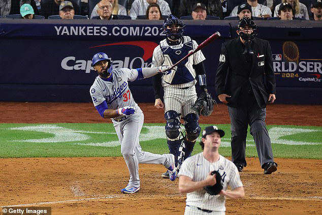 The All-Star outfielder and World Series champions have agreed on a three-year, $66m deal