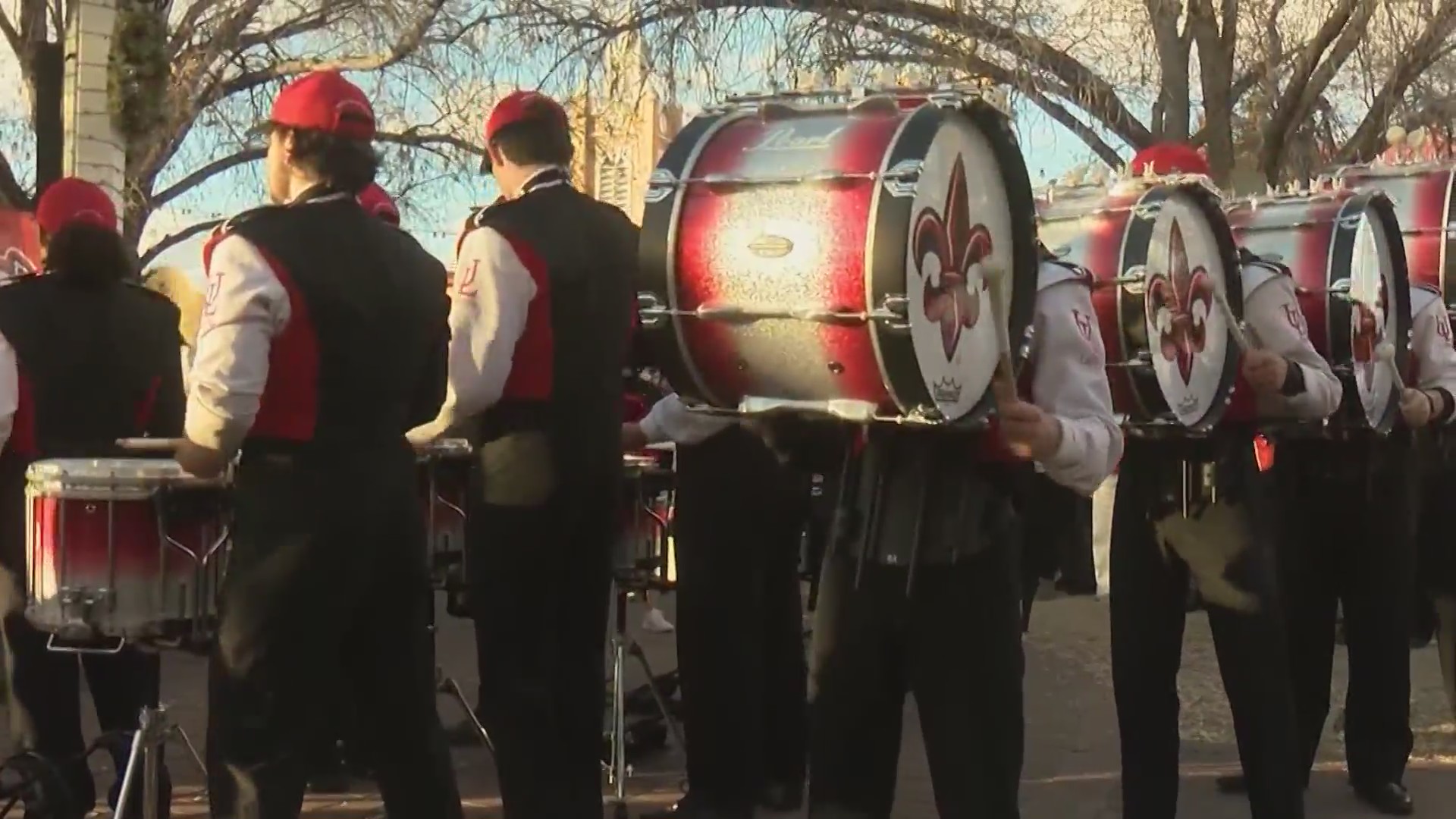 Pep rally held in Old Town ahead of Saturday's New Mexico Bowl