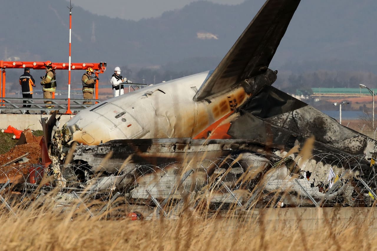 Boeing Stock Is Falling. What Investors Should Know About the Jeju Crash.