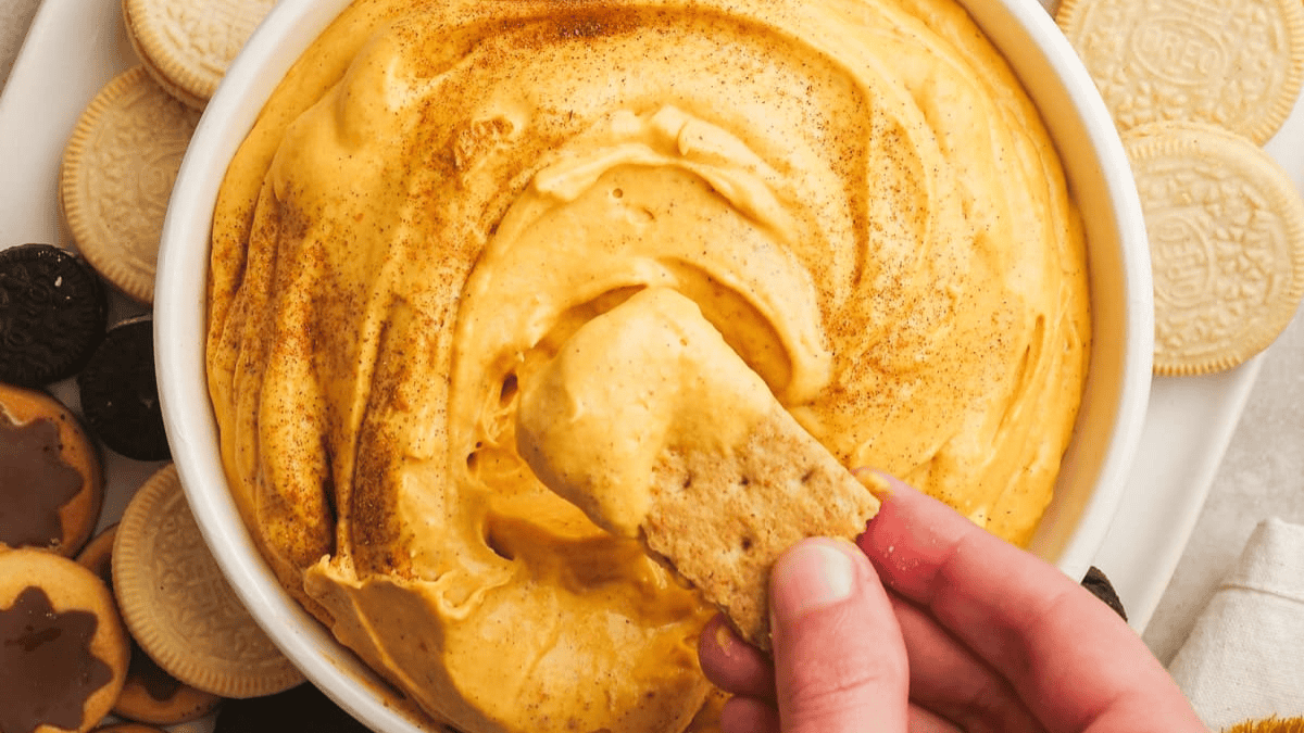 15 Cream Cheese Dips No Party Should Ever Be Without