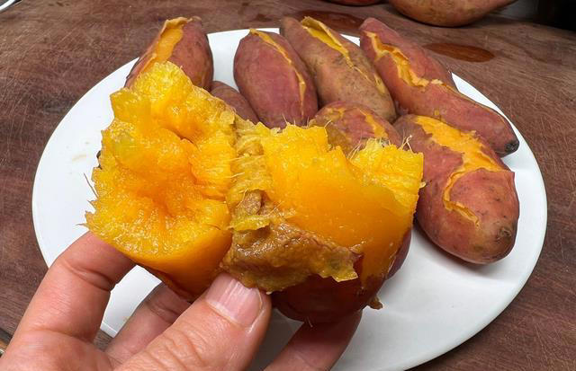 冬天使劲吃这三种蔬菜，价格便宜还好吃，有一种我几乎每天都在吃