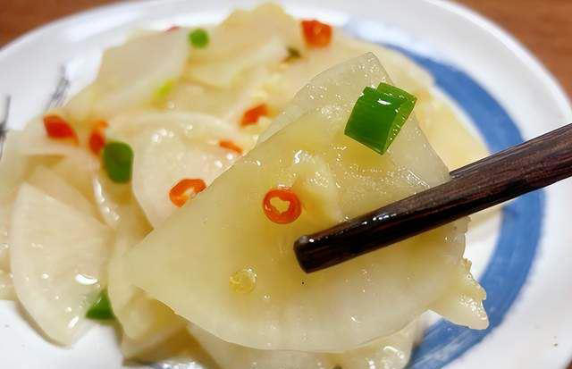 冬天使劲吃这三种蔬菜，价格便宜还好吃，有一种我几乎每天都在吃