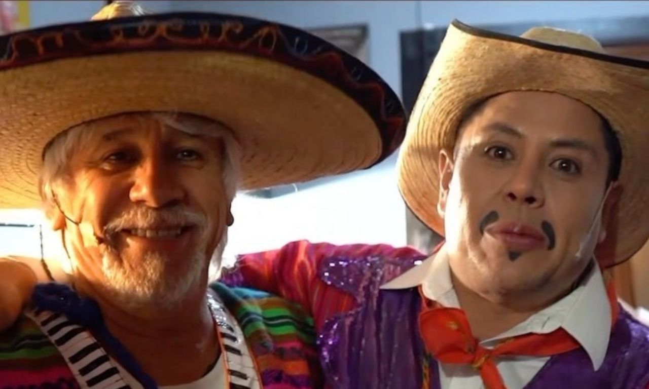 Pocholo espantó a todos en el teatro al sufrir un "infarto"