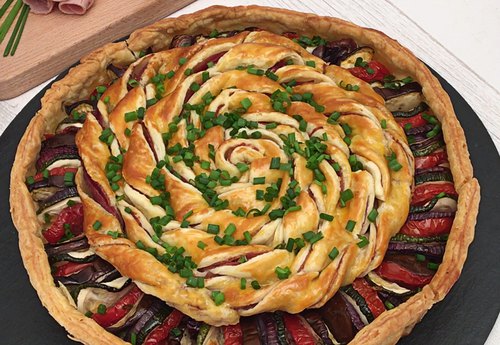 Farbenfrohe Gemüse-Quiche