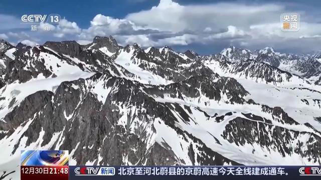 世界最长的高速公路隧道天山胜利隧道贯通，打通天山，意义何在？