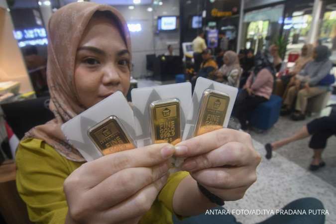 Harga Emas Antam Naik Rp3.000, Jadi Rp2,084 Juta per Gram