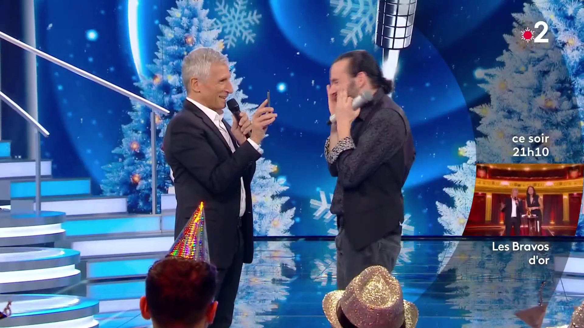 Je vais pleurer, ne me faites pas ça" : Benoît (N'oubliez pas les paroles) très ému par une surprise de Nagui après avoir battu un nouveau record