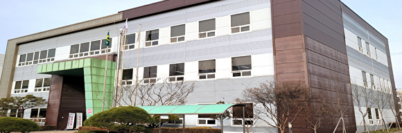 LH·중흥토건, 고덕신도시 폐기물 '무단 반출'…토양 정화 수년째 '모르쇠'