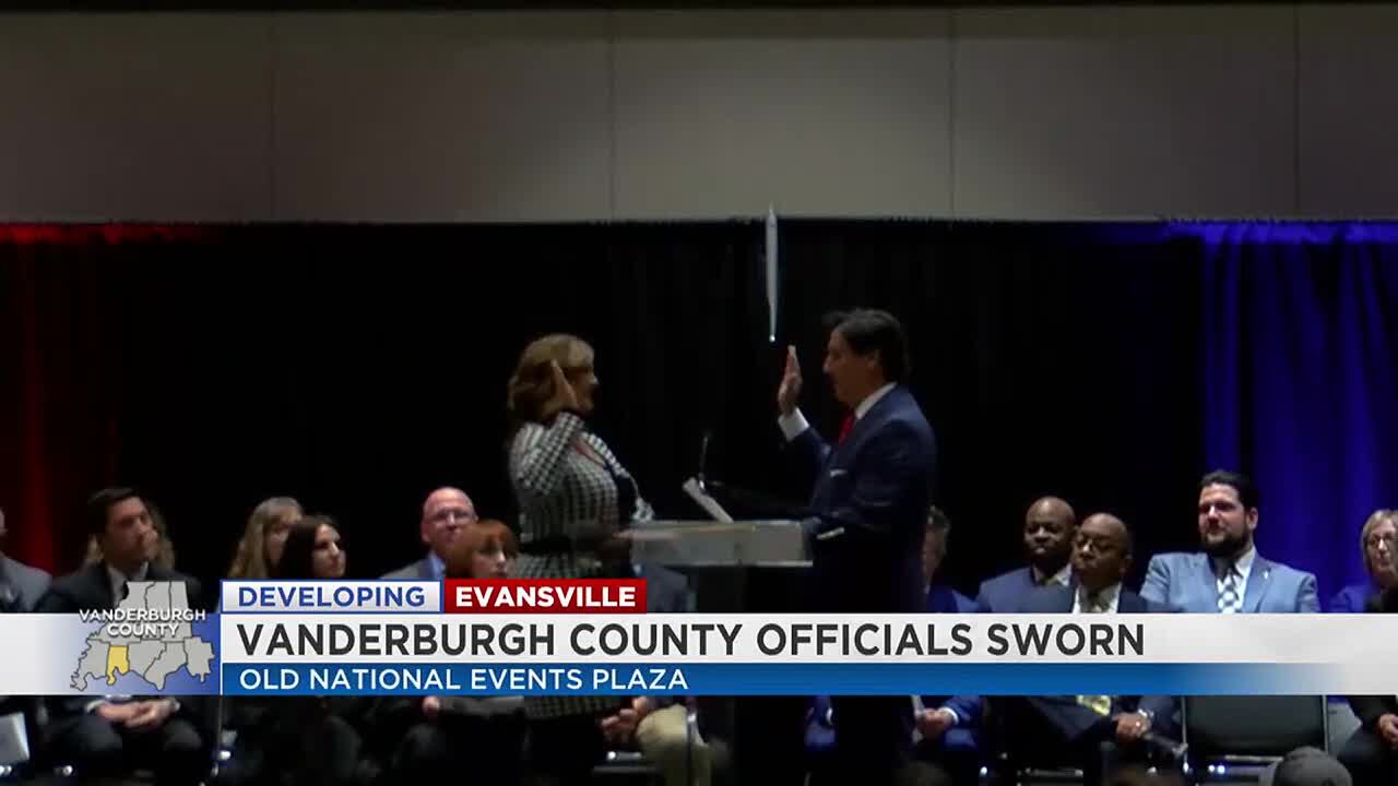 Newly elected Vanderburgh Co. officials sworn in