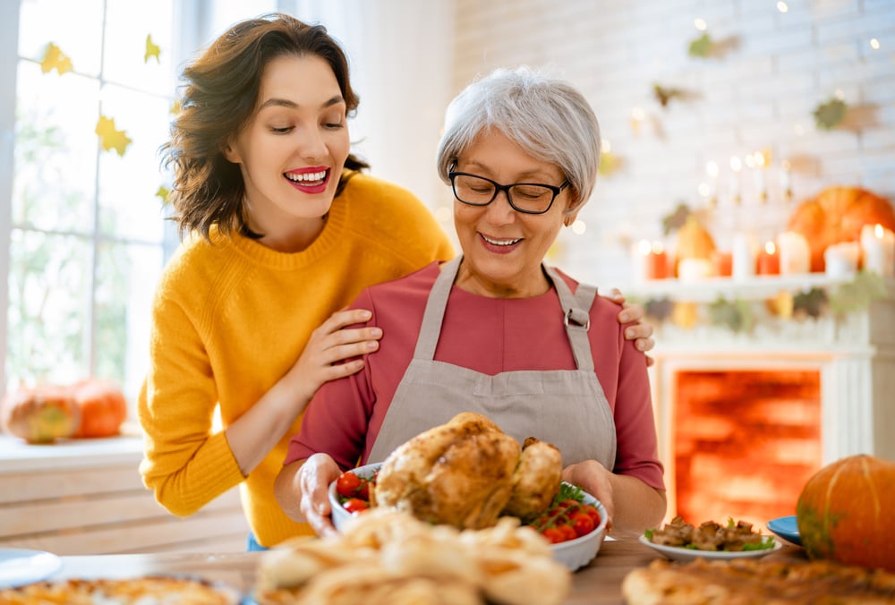 15 Qualities Of Adult Children Who Dutifully Check In On Their Parents