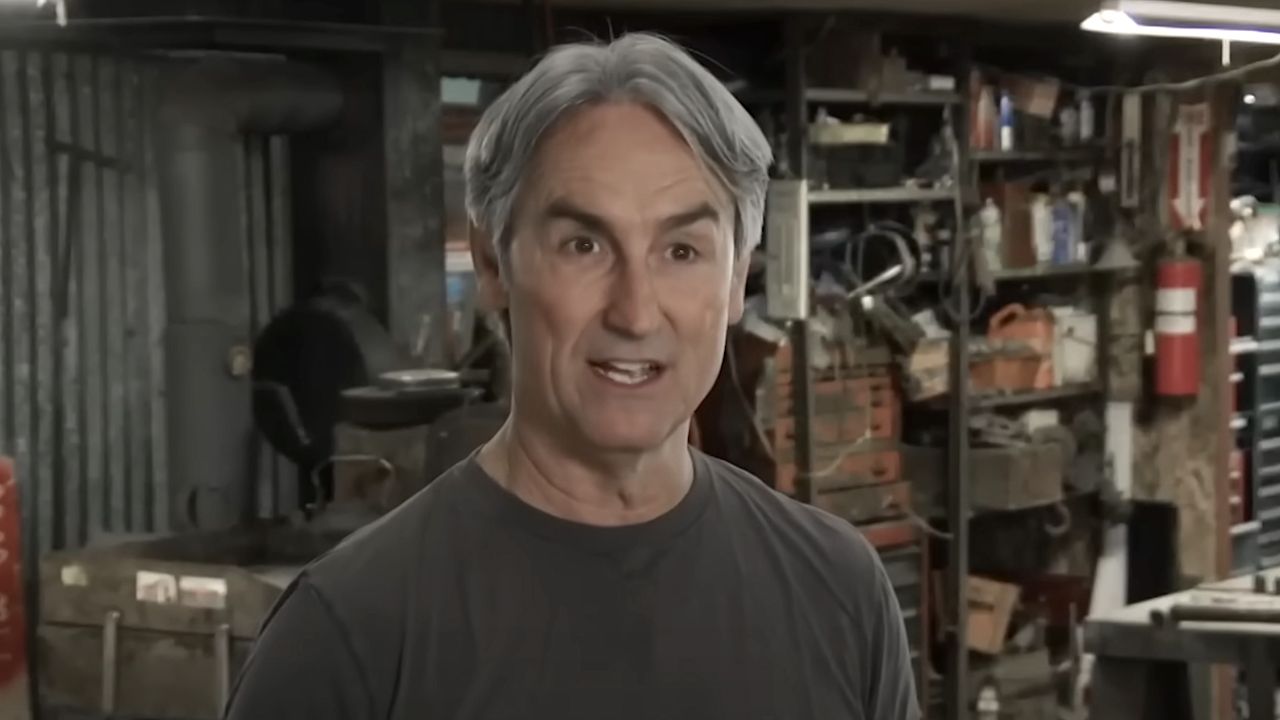 Mike Wolfe Says Goodbye To The Year Amidst American Pickers Ending