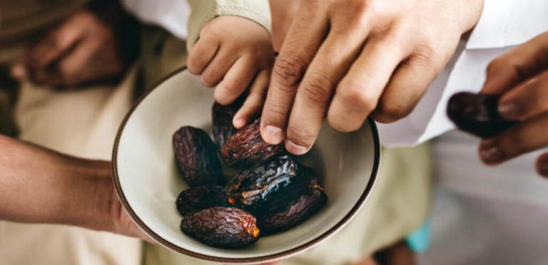 تمر الخلاص غني بالألياف والمعادن