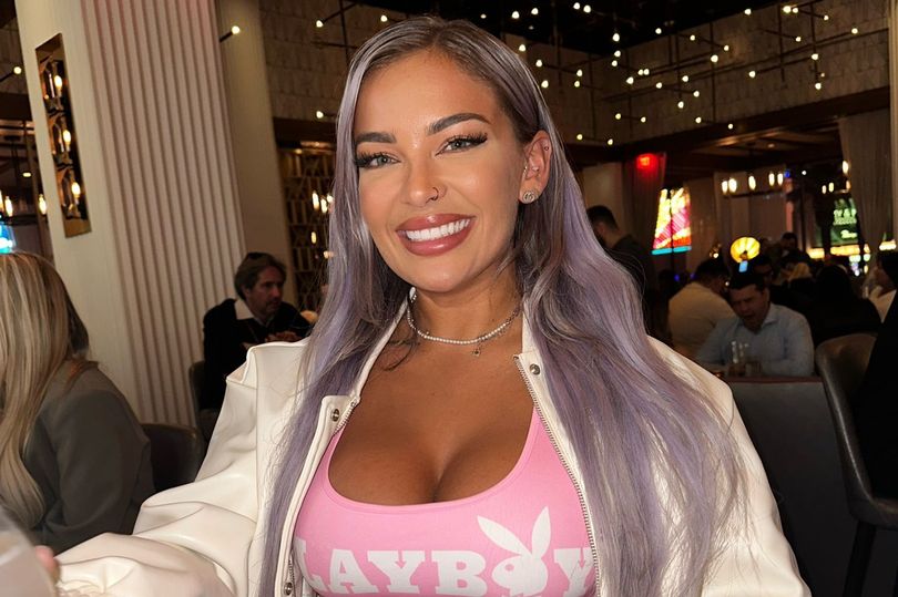 Hayley Davies social media influencer lifestyle photo