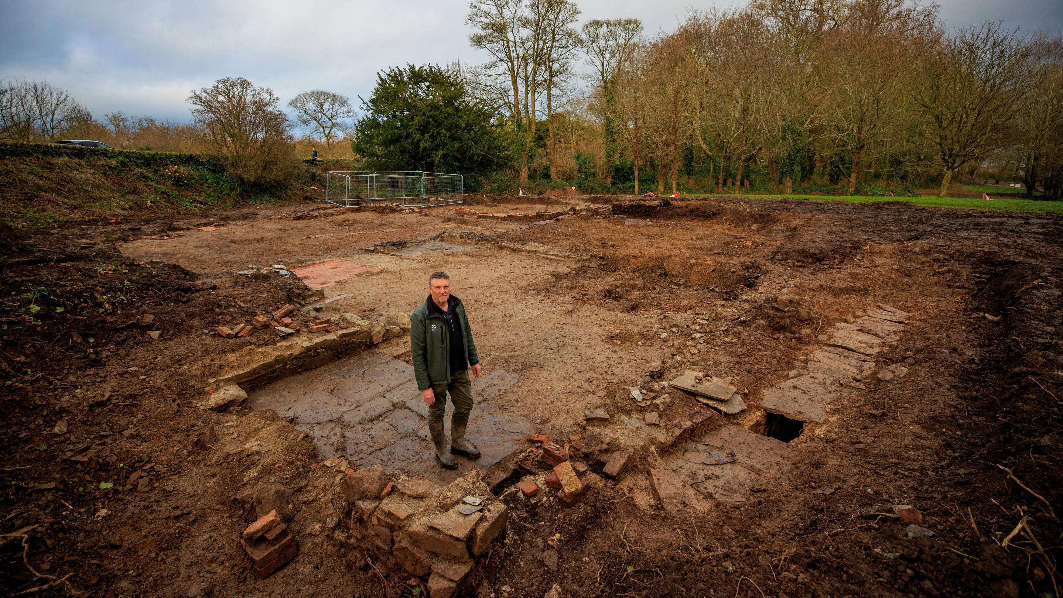 'Surprise find' of 300-year-old ruins at Castle Ward