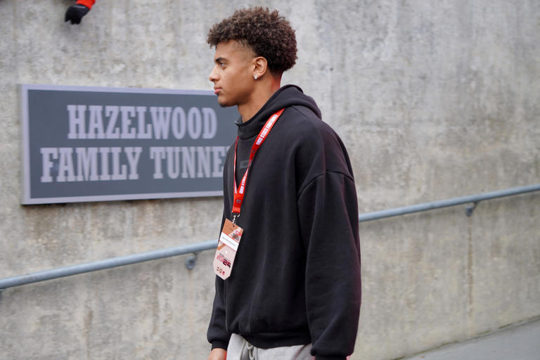 Jakob Weatherspoon visits OSU the day of the Ohio State Buckeyes' 38-15 win over the Indiana Hoosiers in an NCAA football game at Ohio Stadium in Columbus on Saturday, Nov. 23, 2024.