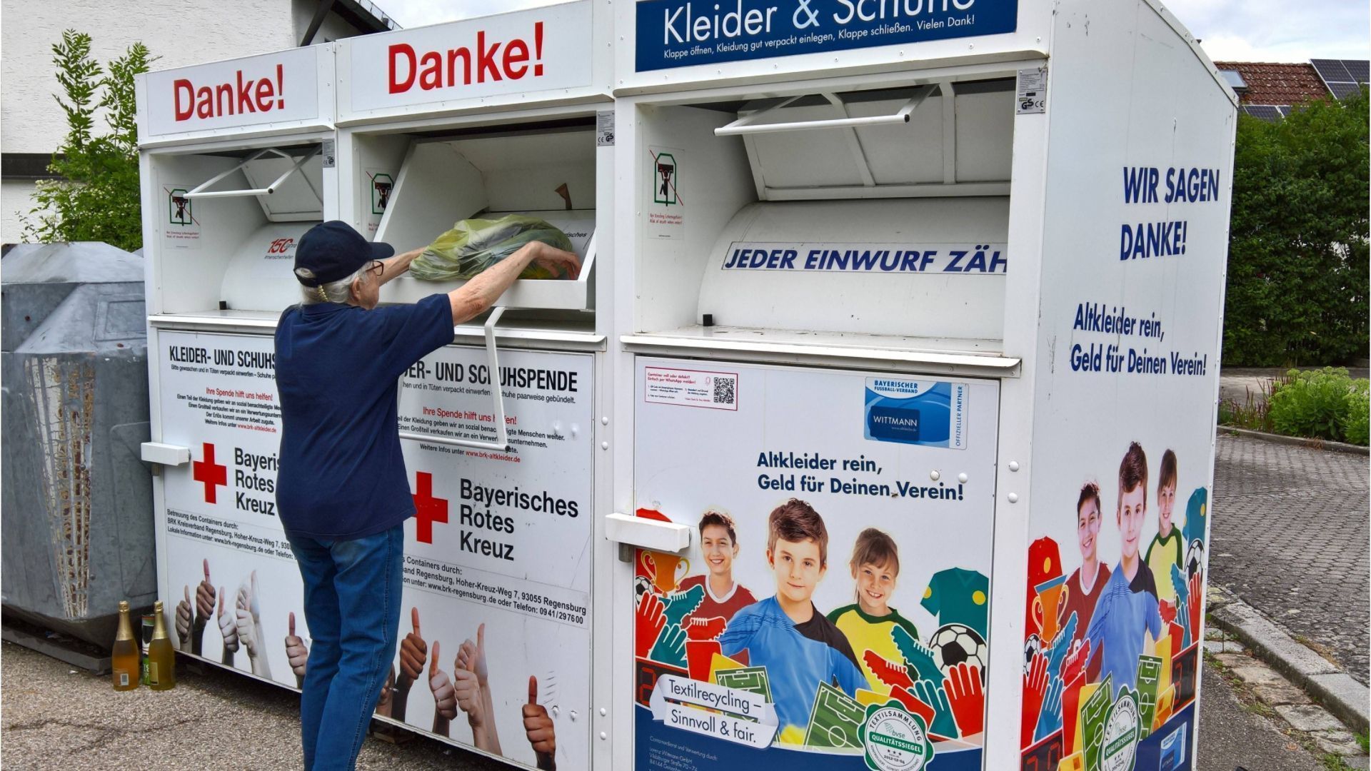 Neue Regelung f&uuml;r Altkleider: So m&uuml;ssen Sie Ihre alten Klamotten ab