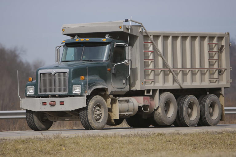 [video] Ohio Teens Stole Dump Truck, Outmaneuvered Police For 50+ Miles