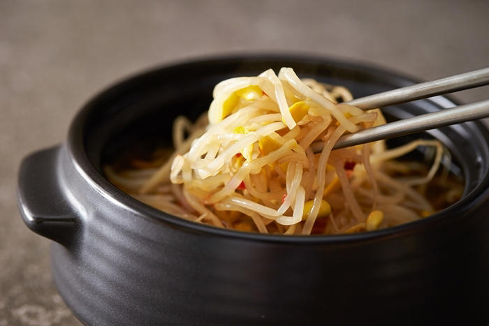 콩나물 / mnimage-shutterstock.com