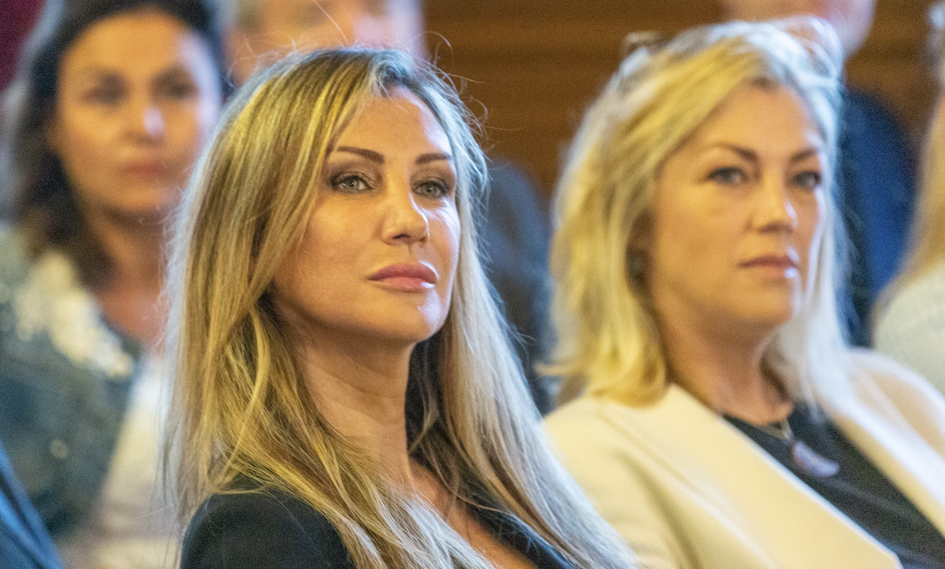 Debby Pfaff doet boekje open over breuk met Nicolas Li&eacute;bart: 'Ik zie onze scheiding niet als een mislukking'