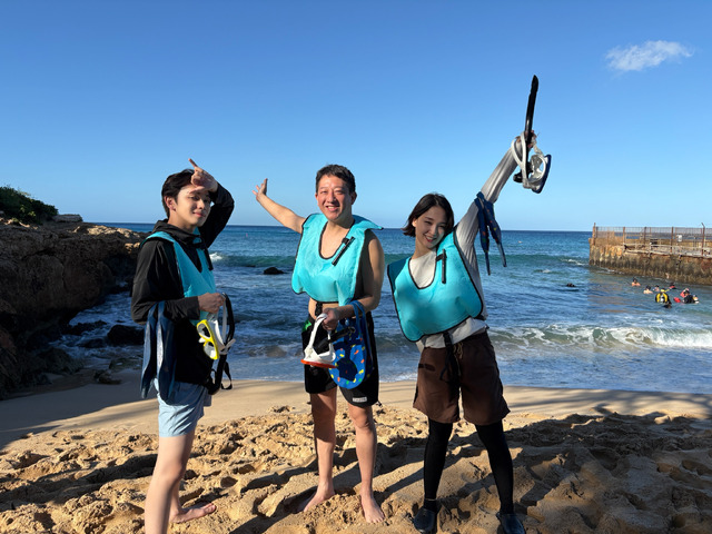 バナナマン設楽、超バタバタ旅でハワイを満喫！磯村勇斗、剛力彩芽ら