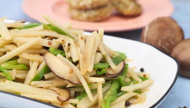 来10道简单还惊艳的素食菜，让平凡的餐桌耳目一新