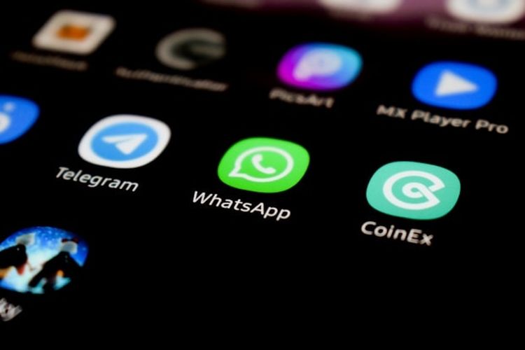 4 Trik Membuat Tulisan Arab untuk Dijadikan Stiker Ramadhan di WhatsApp