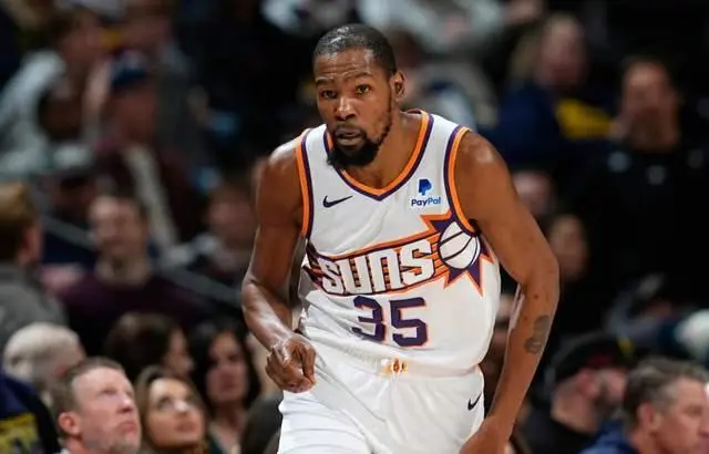 太阳四连败，杜兰特交易启动，1换5加盟西部第二，冲击总冠军