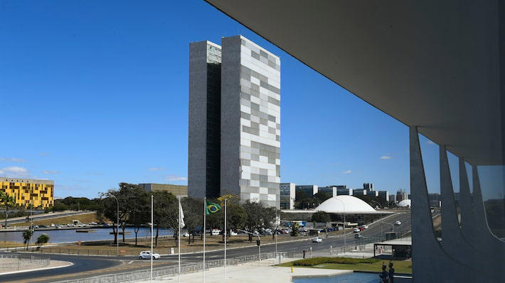 Vista do Planalto para o Congresso Nacional e o STF; segundo o estudo, 70% dos supersalários estão no Judiciário e Ministério Público Foto: Marcos Oliveira/Agência Senado