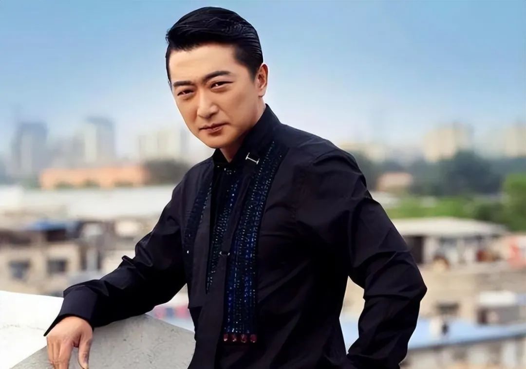 两人都是演员，在一起13年女儿都12岁了，却无人知他们是夫妻