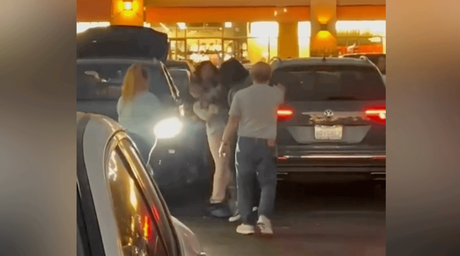 Parking Dispute At Southern California Mall Turns Into Violent Brawl ...